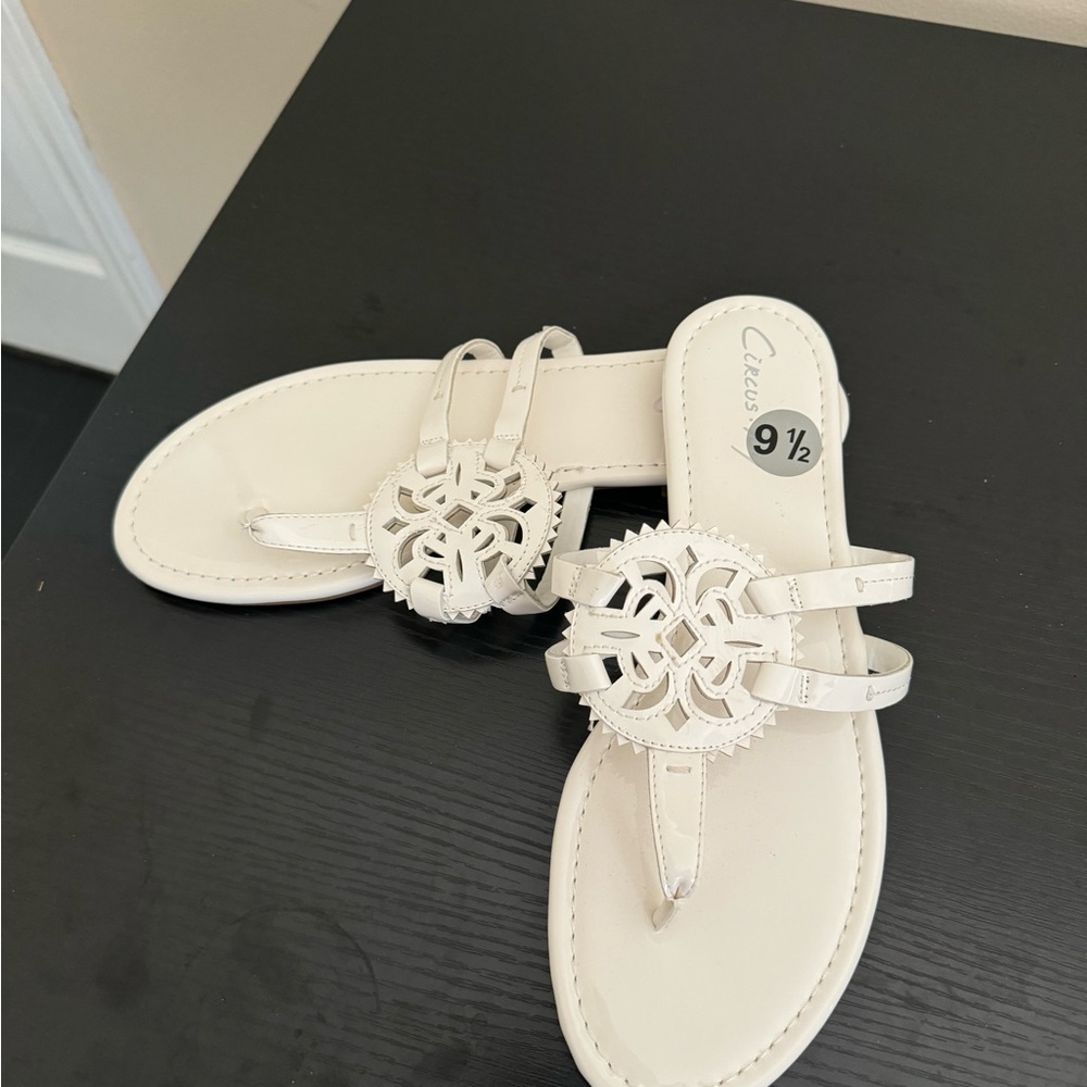 Brand new cute sandals!